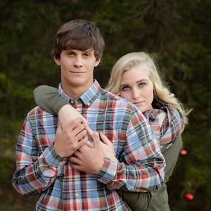 Meet your Posher, Kendra